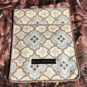 Petunia Pickle Bottom Stowaway Sleeve - Classically Crete